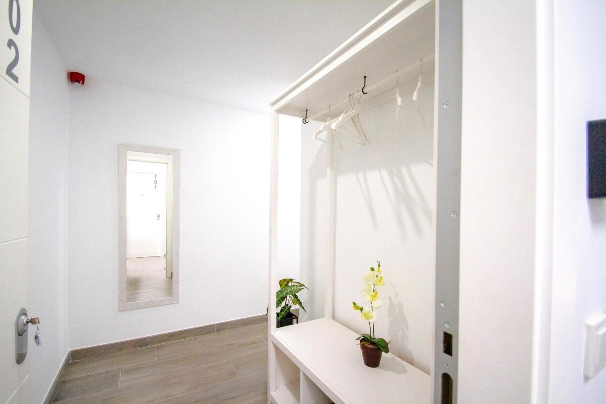 Apartamentos Estemar Benidorm Exteriör bild