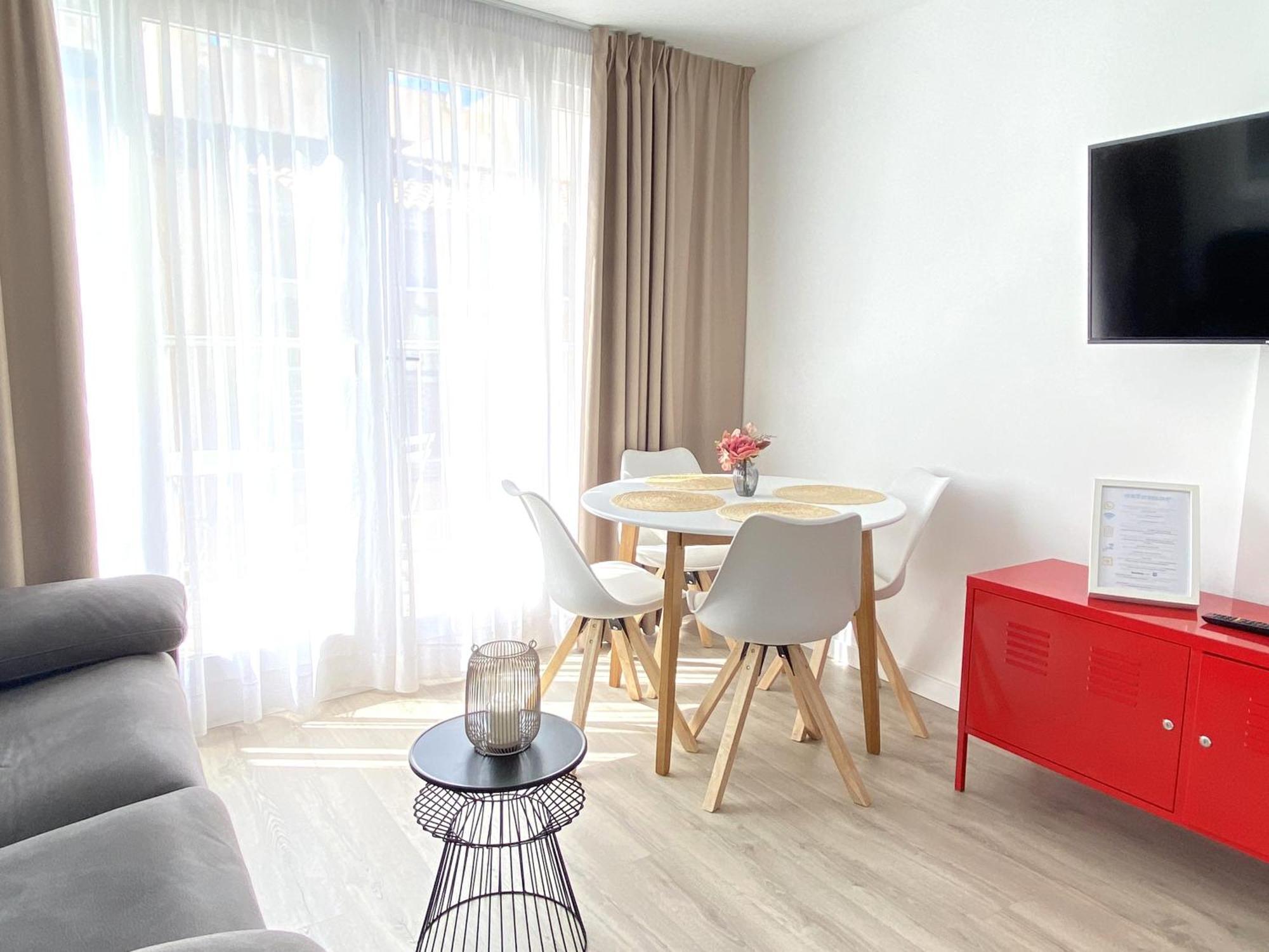 Apartamentos Estemar Benidorm Exteriör bild