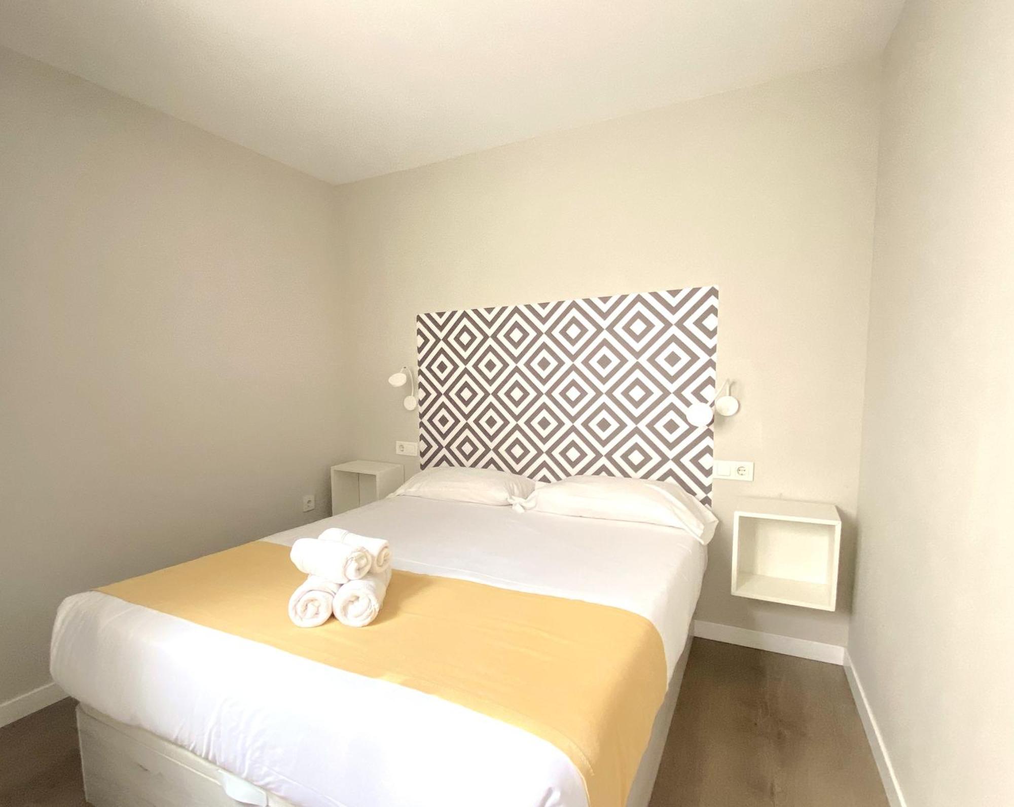 Apartamentos Estemar Benidorm Exteriör bild